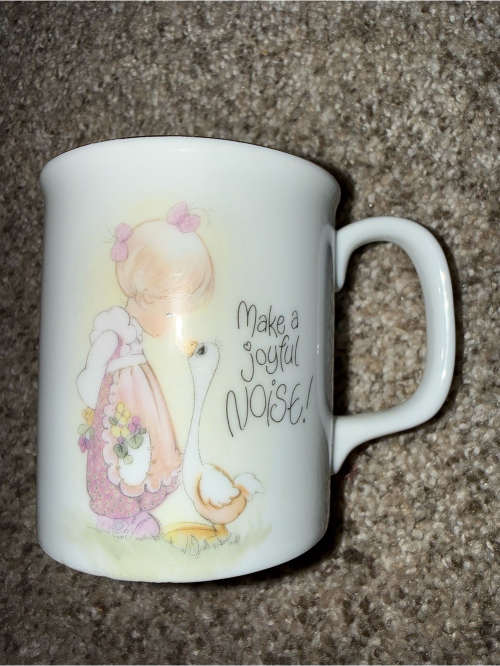 Precious Moments Make a Joyful Noise 10 oz Ceramic Coffee Mug Gold Rim 1984
